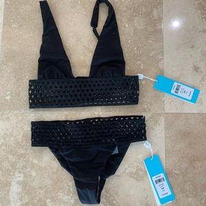 Beach Bunny Hayden set